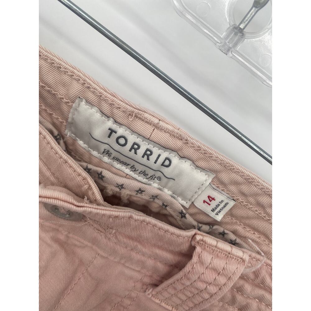 Torrid Pink Jean Roll Hem Shorts Slant Pockets Button size 14 - Picture 3 of 11
